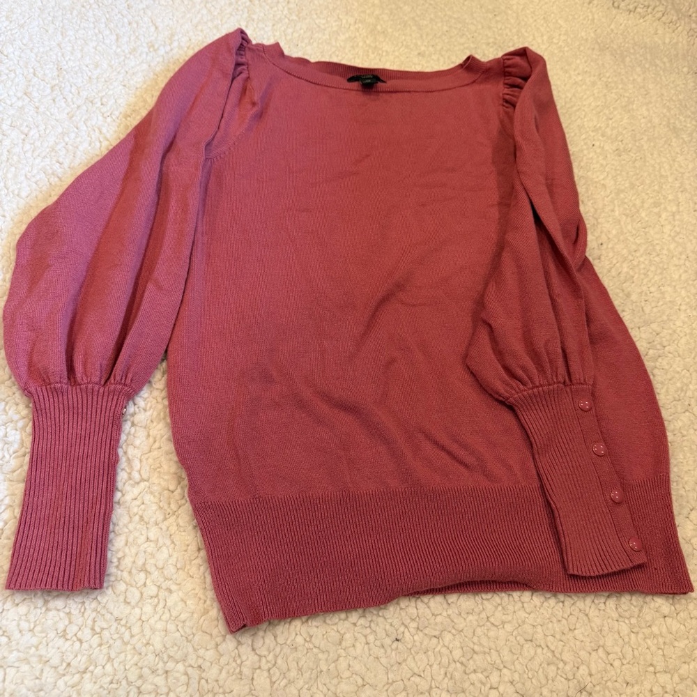 Ann Taylor Factory XS Preppy Pink Women’s Shirt Ruched Shoulders Buttoned Cuffs